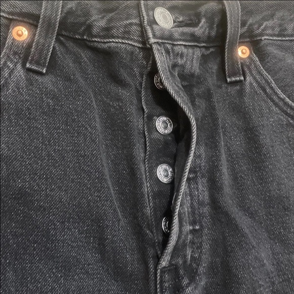 Womens 501 Levi Shorts - Picture 6 of 7